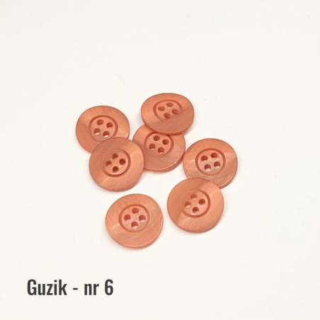 Guzik nr 6