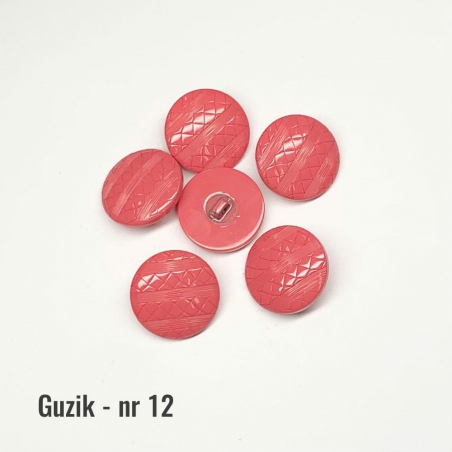 Guzik nr 12