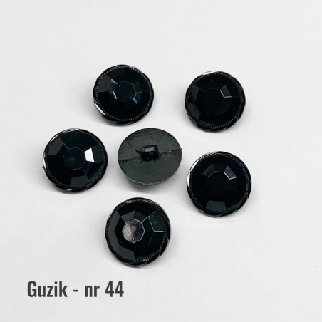 Guzik nr 44