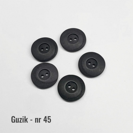 Guzik nr 45